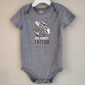 "MOM, My First Tatoo" grey short sleeved onesie/bodysuit